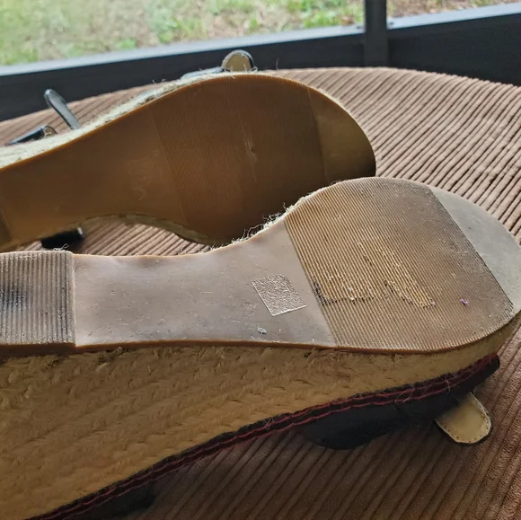 Women's open toe platform ankle strap open toe wedge sandals. Size 11. - Picture 15 of 15